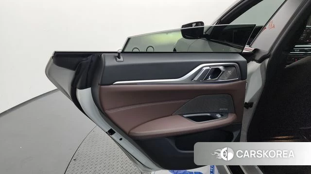 BMW i4 id 4354887 из Кореи 17