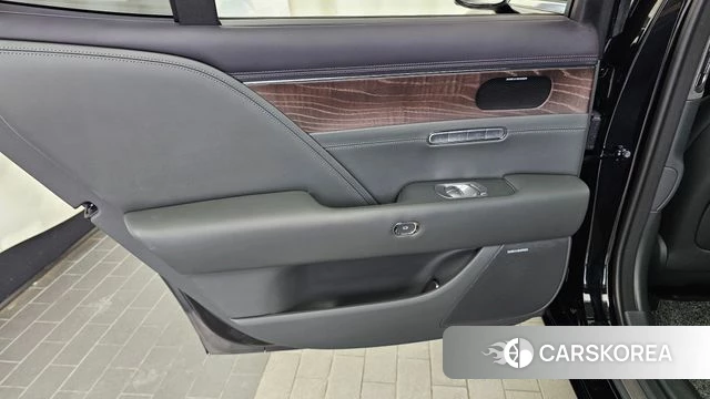 Genesis G90 (RS4) id 4758480 из Кореи 17