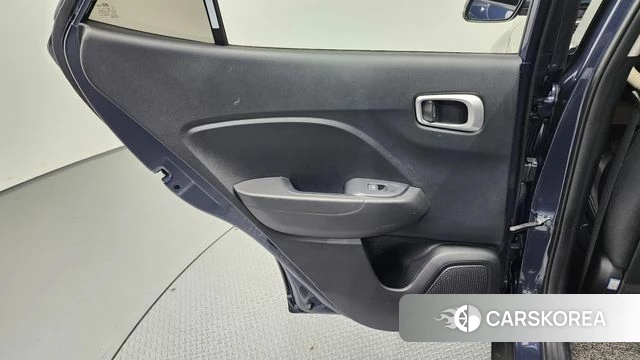 Hyundai Venue id 4936860 из Кореи 17