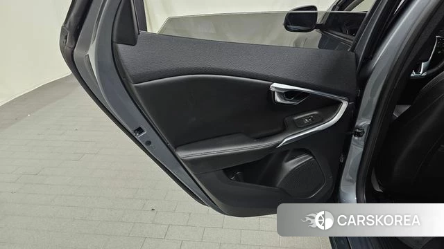 Volvo V40 id 4384972 из Кореи 17