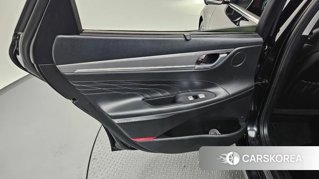 Hyundai The New Grandeur IG Hybrid id 4309135 из Кореи 17