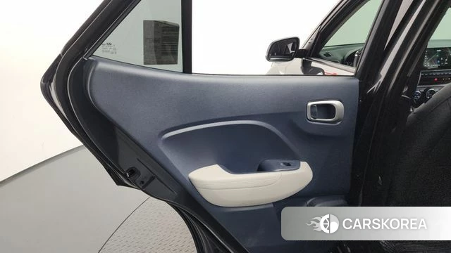 Hyundai Venue id 4304655 из Кореи 17