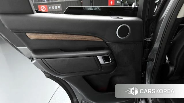 Land Rover Discovery 5 id 4232986 из Кореи 17