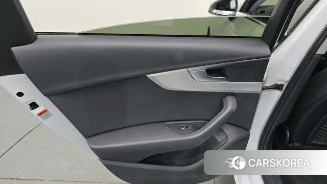 Audi A4 (B9) id 4530409 из Кореи 17