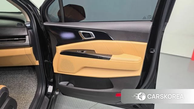 Kia Carnival 4th generation id 4223425 из Кореи 17