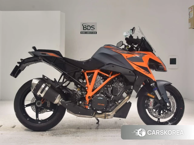 Проданный KTM 1290 SUPER DUKE GT 2022 из Японии
