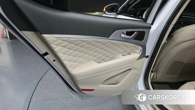 Genesis G70 id 4416640 из Кореи 17