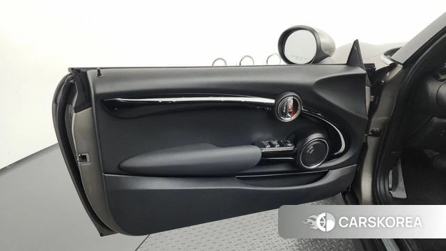 Mini Cooper S Convertible id 4417058 из Кореи 17