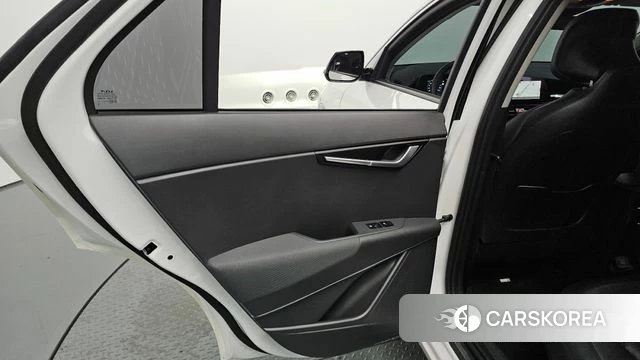 Kia Di Ol Nu Niro id 4880840 из Кореи 17