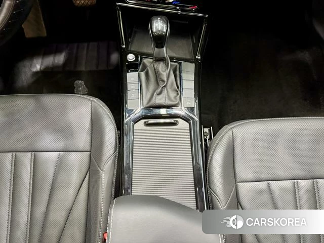 Volkswagen Passat id 3876057 из Китая 17
