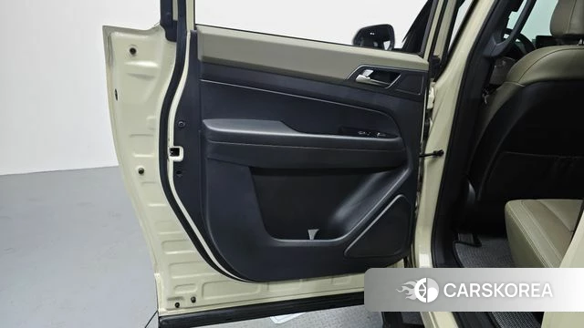Ssangyong The New Rexton Sports Cannes id 4584806 из Кореи 17
