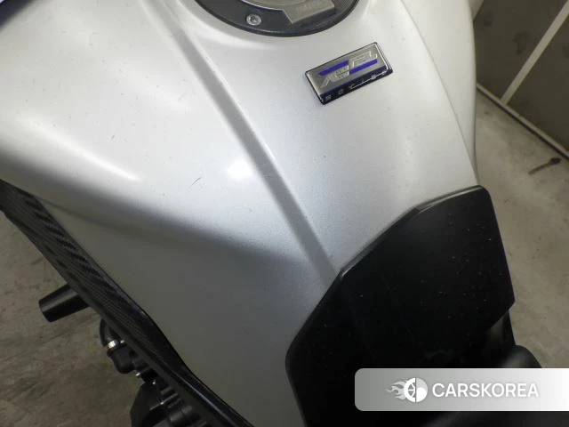 Yamaha MT-09 id 3945969 из Японии 17