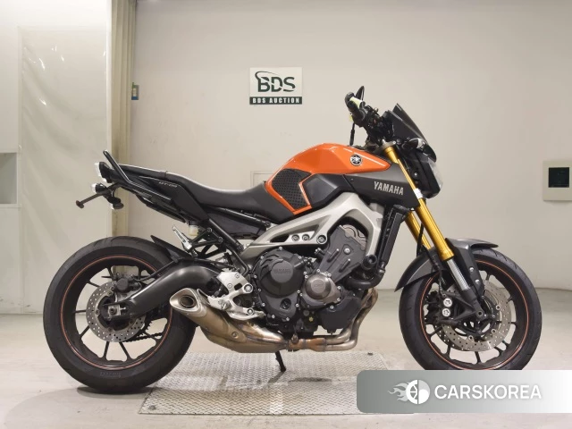 Проданный Yamaha MT-09 2015 из Японии