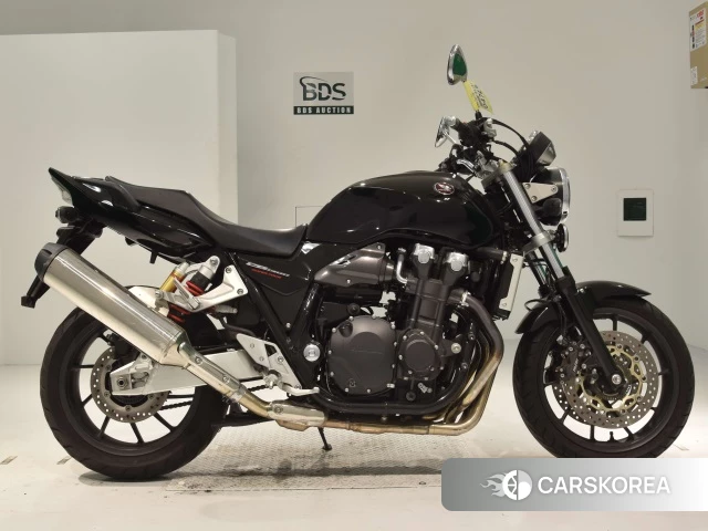 Проданный Honda CB1300SF 2017 из Японии
