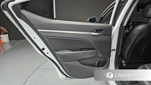 Hyundai The New Avante AD id 4900186 из Кореи 17
