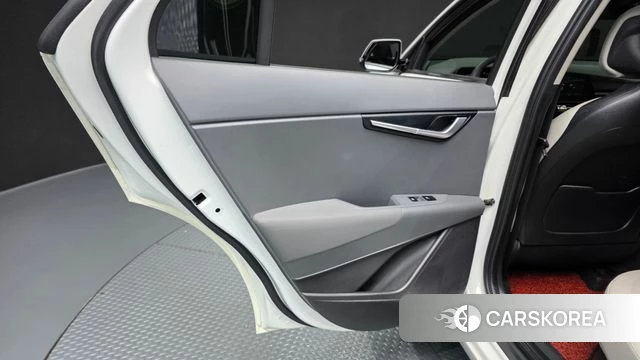 Kia Di Ol Nu Niro id 4899112 из Кореи 17