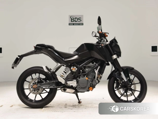 Проданный KTM 200 DUKE 2013 из Японии, фото 2