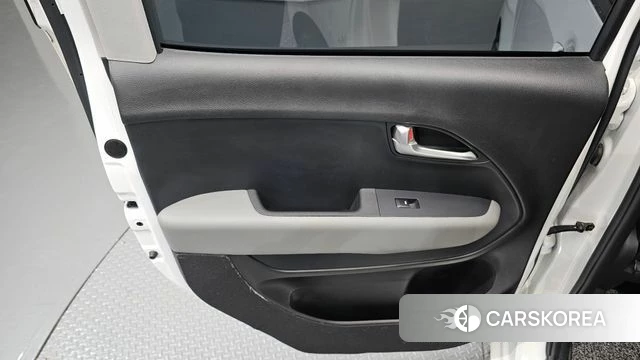 Kia The New Kia Ray id 4854666 из Кореи 17