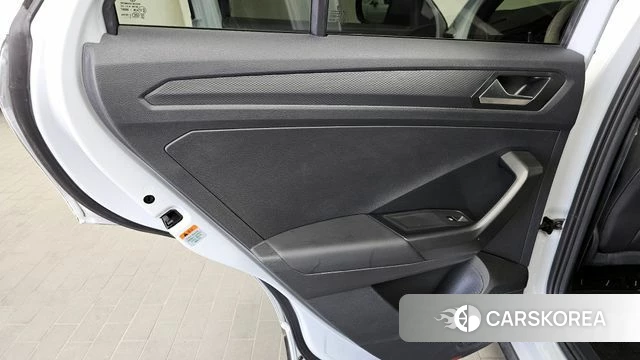 Volkswagen T-Roc id 4389522 из Кореи 17