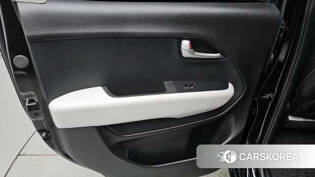 Kia The New Kia Ray id 4463129 из Кореи 17