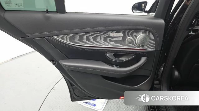 Mercedes-Benz E-Class W213 id 4711719 из Кореи 17