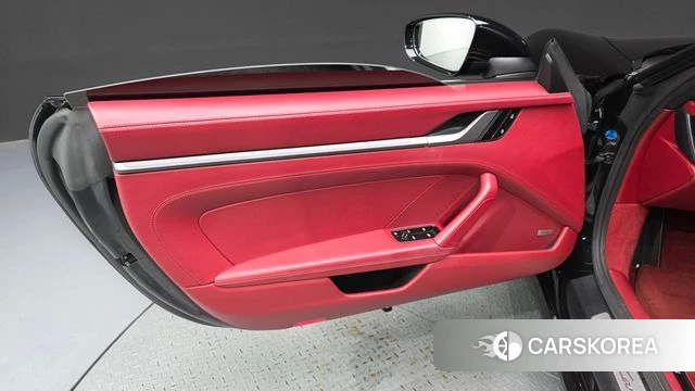 Porsche 911(992) id 4519898 из Кореи 17