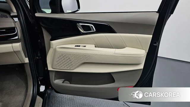 Kia The New Carnival 4th Generation id 4336970 из Кореи 17