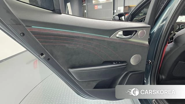 Kia Stinger Meister id 4428909 из Кореи 17