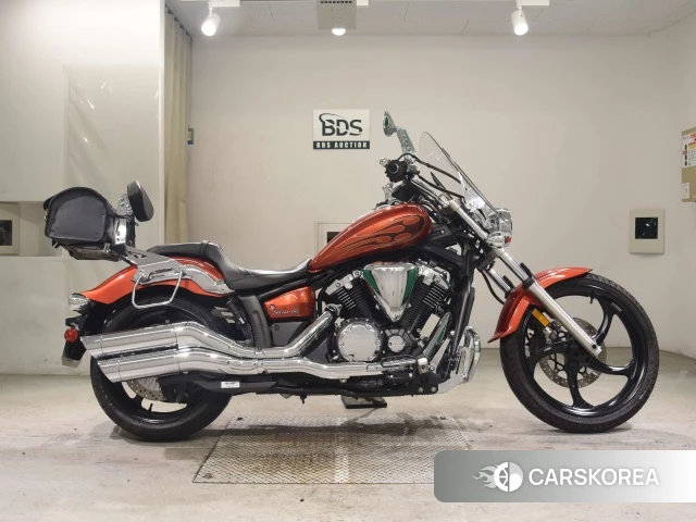 Проданный Yamaha XVS 1300 CA STRYKER 2011 из Японии