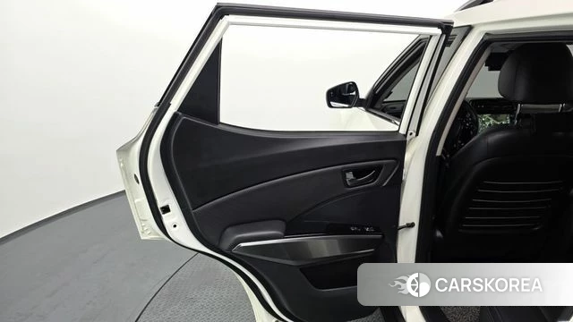 Ssangyong Tivoli Air id 4377062 из Кореи 17
