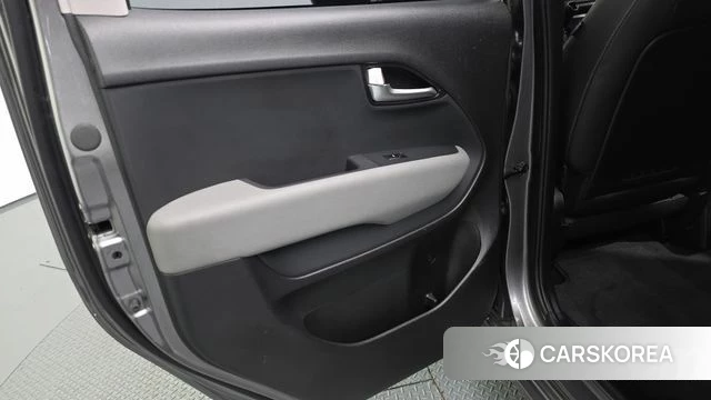 Kia The New Kia Ray id 4904759 из Кореи 17