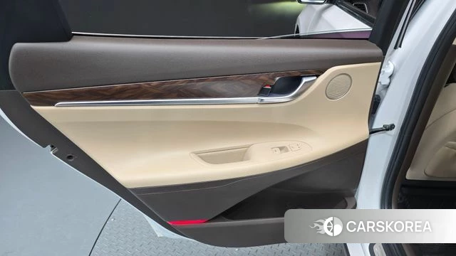 Hyundai Grandeur IG id 4626476 из Кореи 17