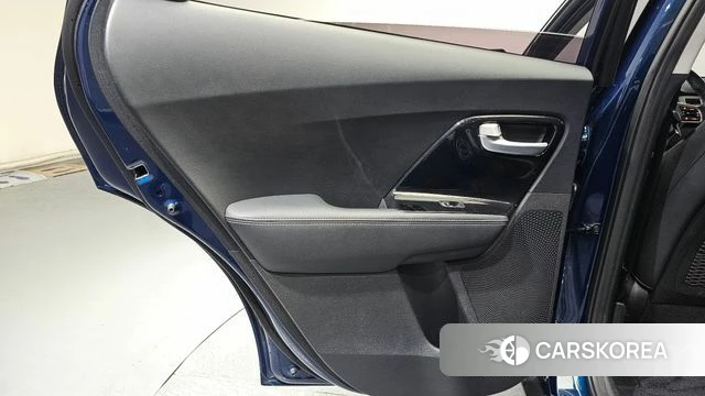 Kia Niro id 4531043 из Кореи 17