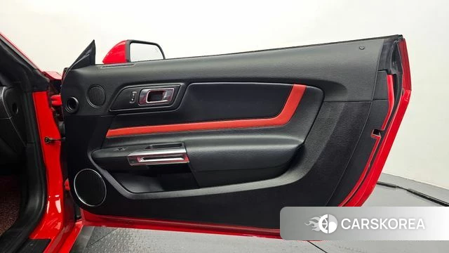 Ford Mustang id 4581813 из Кореи 17