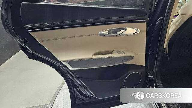 Genesis GV70 id 4442468 из Кореи 17
