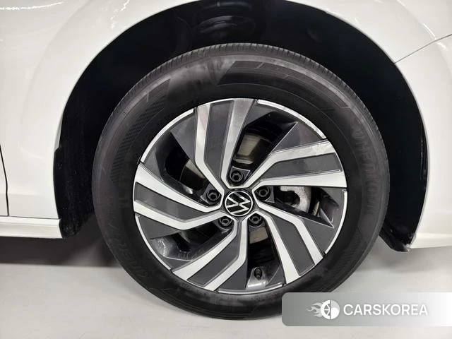 Volkswagen Bora id 4259884 из Китая 17