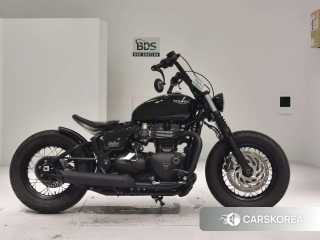 Проданный Triumph BONNEVILLE BOBBER 2023 из Японии