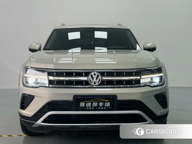 Volkswagen Tourang id 4299752 из Китая 17