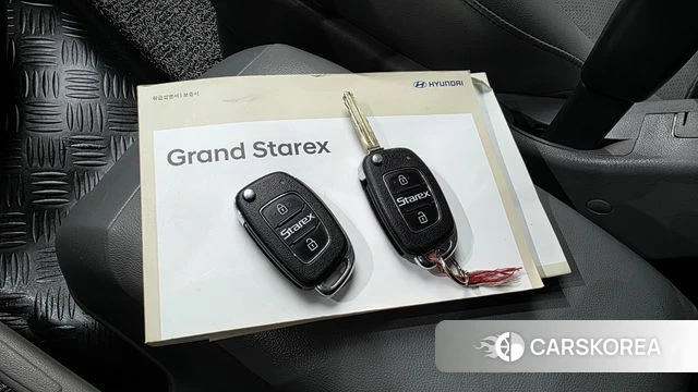Hyundai The New Grand Starex id 4855715 из Кореи 17