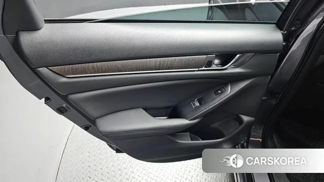 Honda Accord 10th Generation id 4403252 из Кореи 17