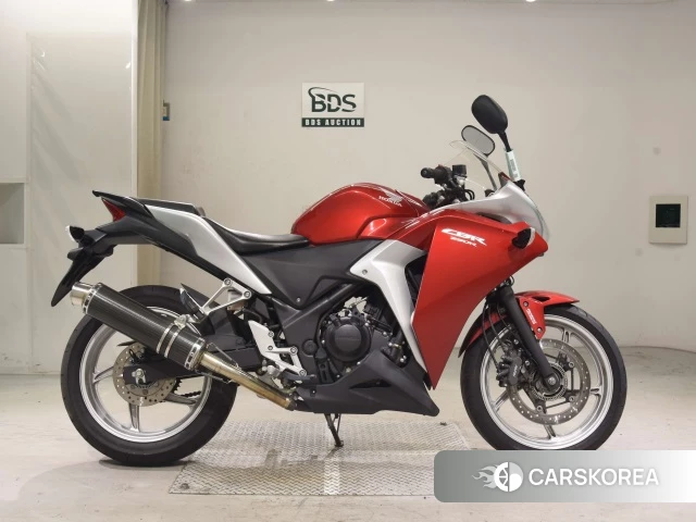 Проданный Honda CBR250R 2011 из Японии