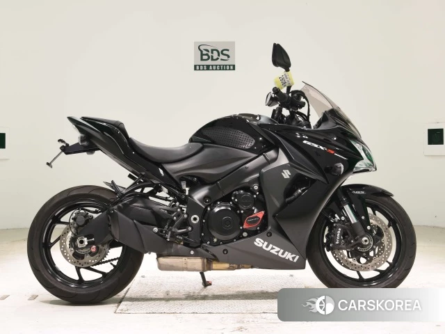 Проданный Suzuki GSX-S1000F 2020 из Японии