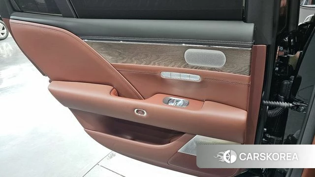 Genesis G90 (RS4) id 4223611 из Кореи 17