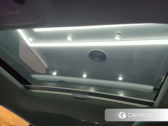 Audi Q2L id 4261532 из Китая 17