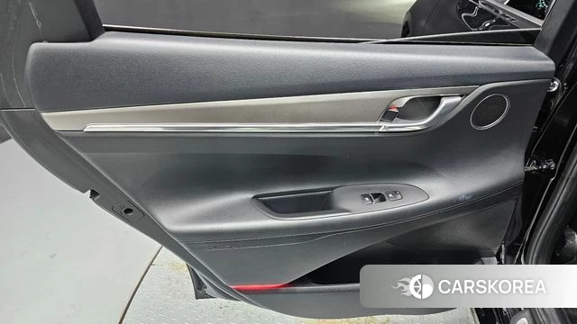 Hyundai The New Grandeur IG Hybrid id 4687809 из Кореи 17