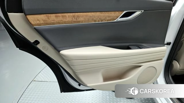 Genesis G80 (RG3) id 4250529 из Кореи 17