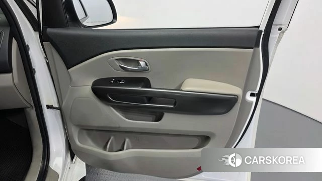 Kia The New Carnival id 4923872 из Кореи 17
