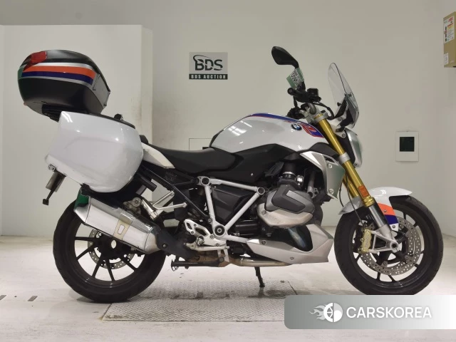 Проданный BMW R1250R 2020 из Японии