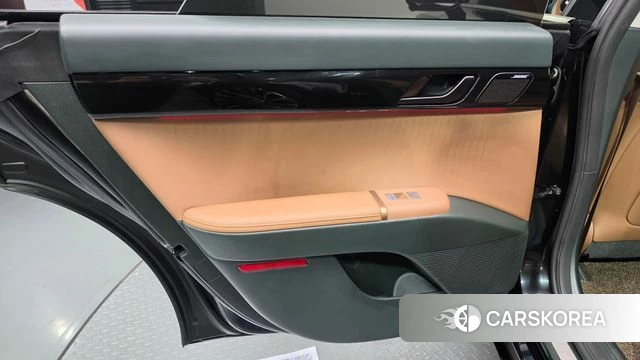 Hyundai Grandeur Hybrid (GN7) id 4880090 из Кореи 17