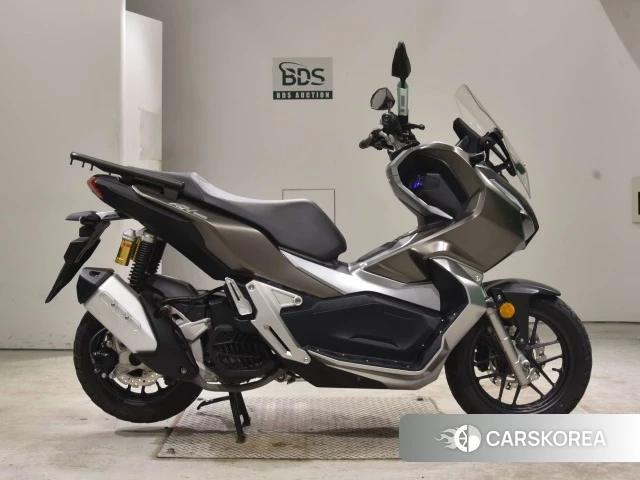 Проданный Honda ADV150 2019 из Японии, фото 2